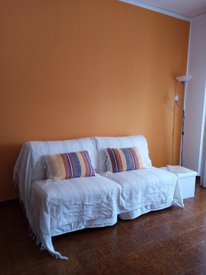 Casa Rosamarina Apartment Мондело Екстериор снимка