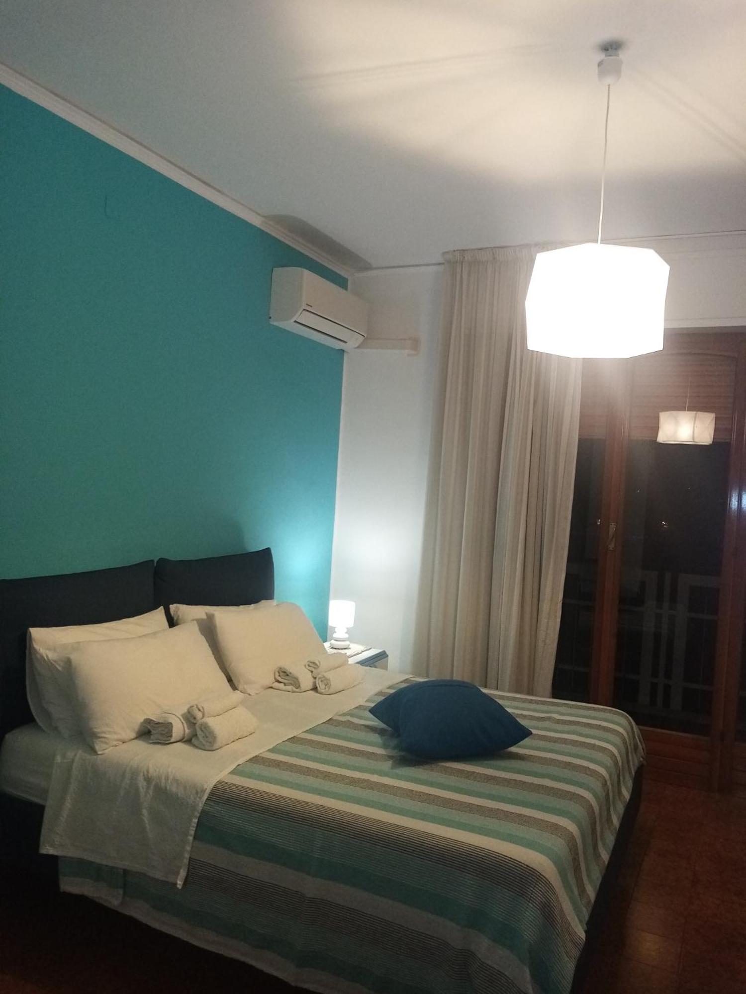 Casa Rosamarina Apartment Мондело Екстериор снимка